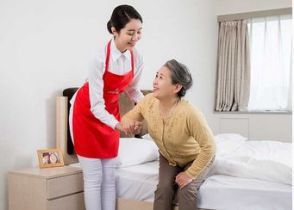 專業(yè)家政服務(wù) 住家與不住家保姆，全方位解決家庭生活需求